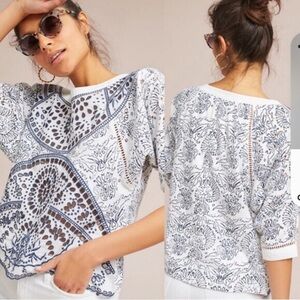 Maeve Anthropologie Women’s Tunic Top Small White Blue Eyelet Paisley Floral